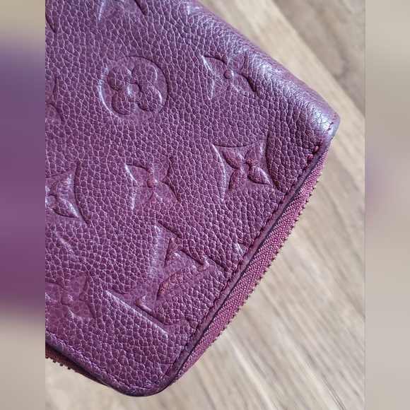 Authentic Louis Vuitton Wallet - Picture 6 of 14